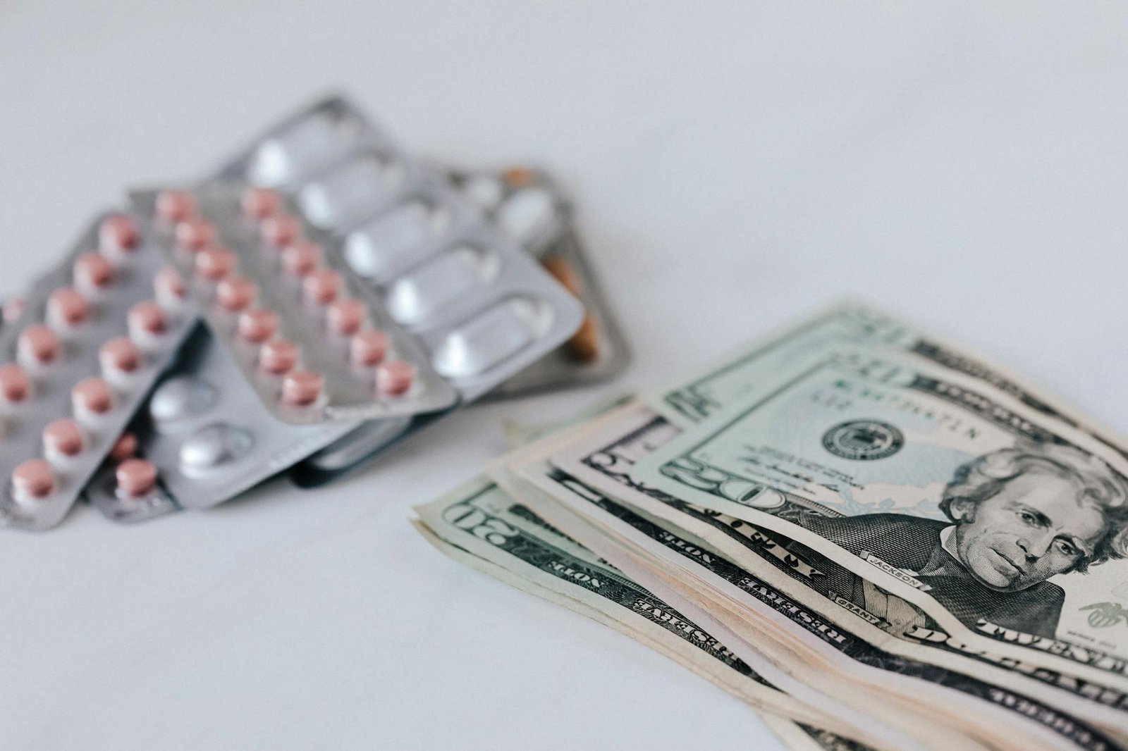 GoodRx vs Cost Plus Drugs: Which Saves You the Most Money on Prescriptions in 2025