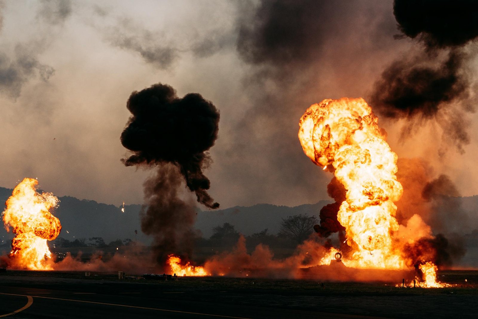 WATCH: Congress Erupts in Chaos — Full Floor Fight Video + What Really Happened