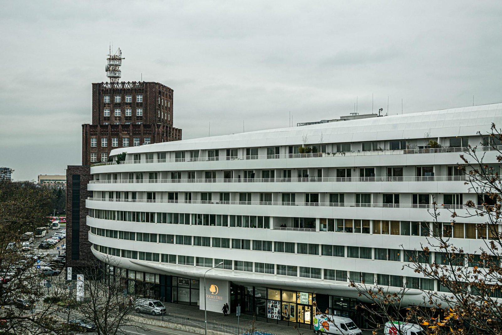 REPORT: WHY STEVE HILTON THINKS HE CAN TURN CALIFORNIA RED